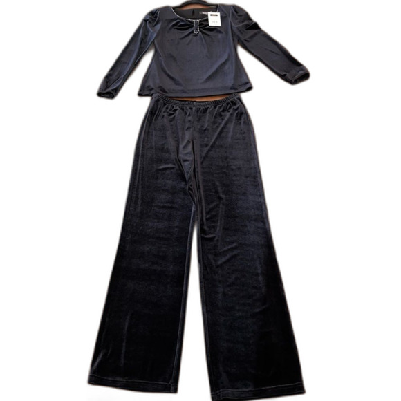 Wanko Black Velvet Evening Set Rhinestone Trim Stretch Top & Pants Outfit S NWT - Picture 4 of 10